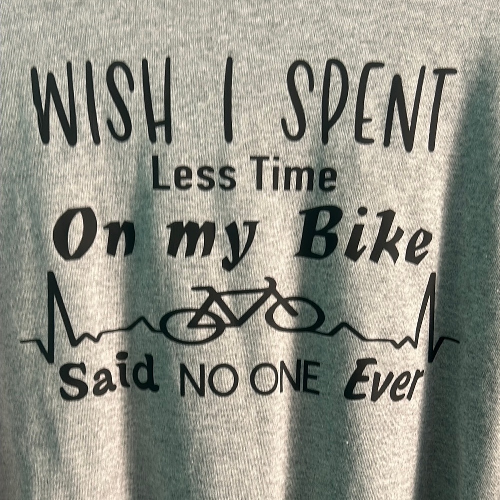 Gray Long Sleeve Graphic Tee - Picture 2 of 4